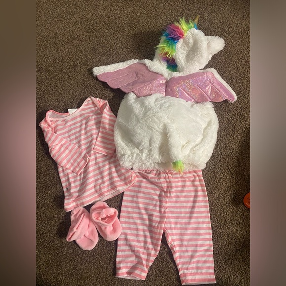 0-6m Unicorn Costume - Picture 2 of 2